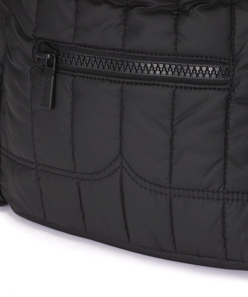 HUNTER（ハンター）の「HUNTER(ハンター) U PUFFER INTREPID BACKPACK/ イントレピッド パファー バックパック（バックパック/リュック・レディース・ホワイト/ブラック・F）」の12枚目の写真