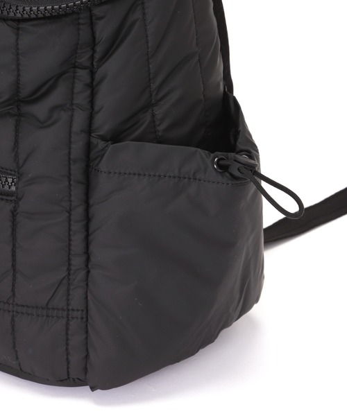 HUNTER（ハンター）の「HUNTER(ハンター) U PUFFER INTREPID BACKPACK/ イントレピッド パファー バックパック（バックパック/リュック・レディース・ホワイト/ブラック・F）」の13枚目の写真