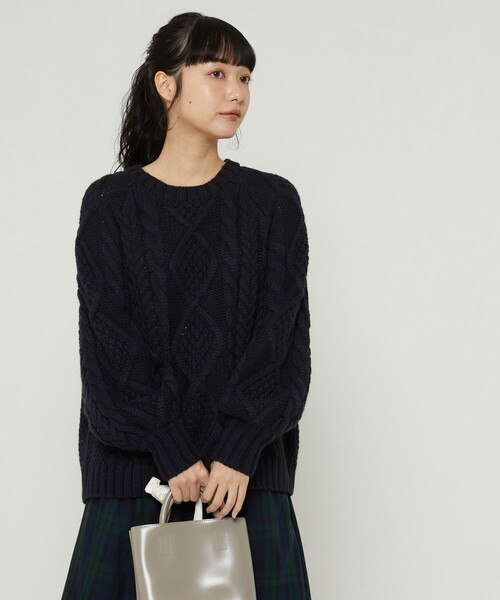 FREAK'S STORE（フリークスストア）の「襟付きケーブルニットプルオーバー（ニット/セーター・レディース・オフホワイト/ピンク/ネイビー・ﾌﾘ-）」の9枚目の写真