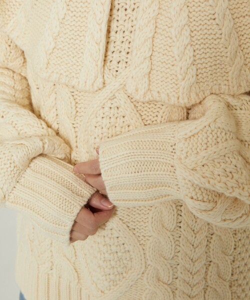 FREAK'S STORE（フリークスストア）の「襟付きケーブルニットプルオーバー（ニット/セーター・レディース・オフホワイト/ピンク/ネイビー・ﾌﾘ-）」の11枚目の写真