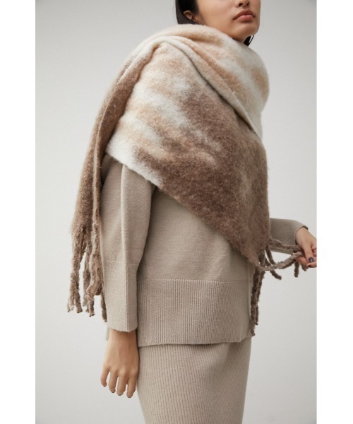 AZUL by moussy(アズールバイマウジー)の「TIE DYE FLUFFY STOLEⅡ/タイダイフラッフィーストールⅡ(マフラー・レディース・ベージュ系その他/グレー系その他・FREE)」の13枚目の写真