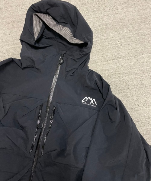 CMF OUTDOOR GARMENT（シーエムエフアウトドアガーメント）の「CMF OUTDOOR GARMENT × BEAVER/シーエムエフ アウトドアガーメント×BEAVER　別注 GUIDE SHELL NYLON 別注ガイドシェルナイロン（マウンテンパーカー・メンズ・ブラック・L/M）」の7枚目の写真