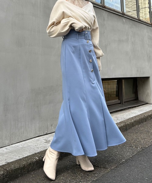 INGNI（イング）の「共ベルト付金ボタンマーメイド／スカート（スカート・レディース・ピンク/ブルー/ブラック/ライトベージュ・FREE）」の4枚目の写真