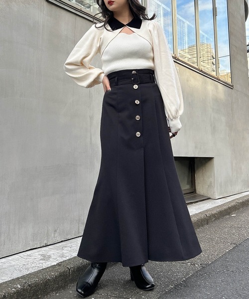 INGNI（イング）の「共ベルト付金ボタンマーメイド／スカート