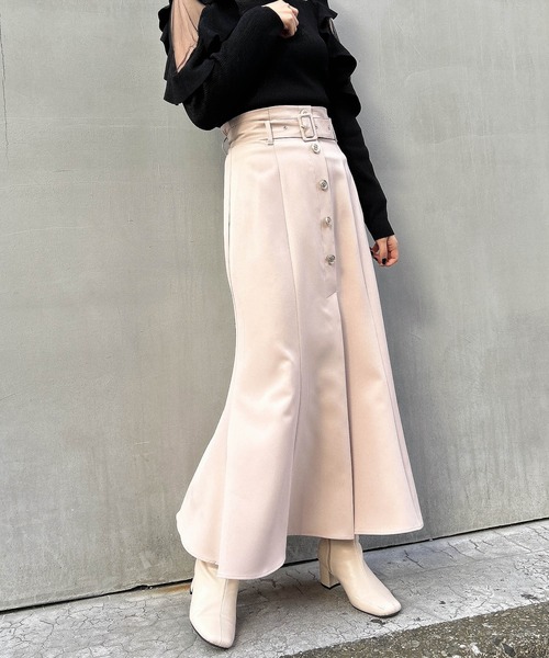 INGNI（イング）の「共ベルト付金ボタンマーメイド／スカート（スカート・レディース・ピンク/ブルー/ブラック/ライトベージュ・FREE）」の9枚目の写真