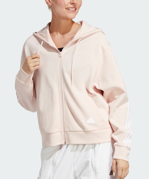 adidas（アディダス）の「フューチャーアイコン スリー