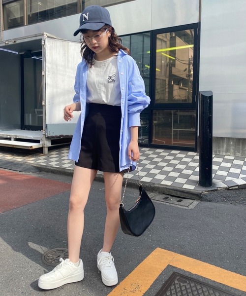 one after another NICE CLAUP(ワンアフターアナザーナイスクラップ)の「ワンポイントロゴ刺繍T【ZOZOTOWN限定】(Tシャツ/カットソー・レディース・オートミール/オフホワイト/ホワイト系その他/ブラック系その他・FREE)」の8枚目の写真