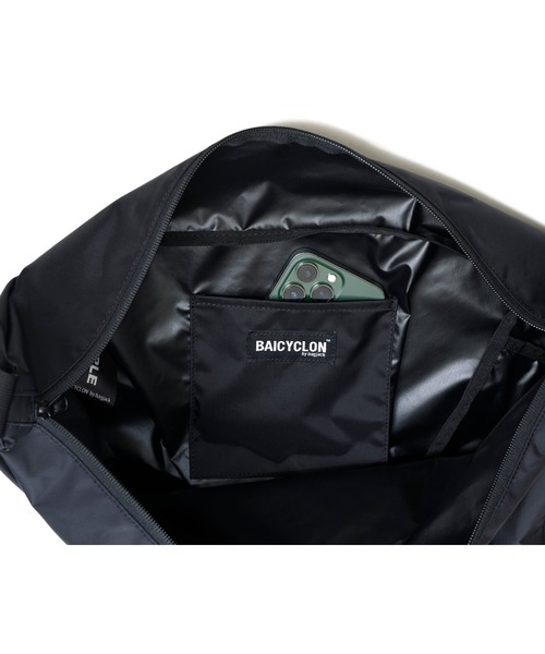 BAICYCLON by Bagjack(バイシクロン バイ バグジャック)の「BAICYCLON by bagjack NEXT CORE LINE SHOULDER BAG (NCL-07 BLACK1 (210D NYLON))(ショルダーバッグ・メンズ・ブラック・FREE)」の21枚目の写真