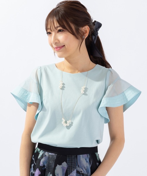 Rose Tiara(ローズティアラ)の「袖フレア異素材切替カットソー(Tシャツ/カットソー・レディース・ブルー/ブラック/オフホワイト・46/40/42/38)」の3枚目の写真