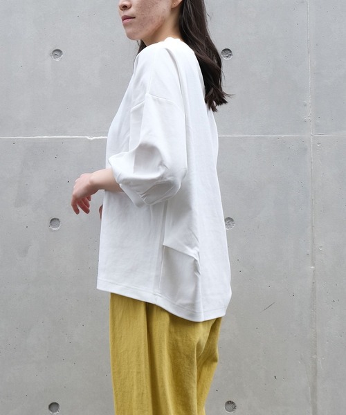 NIMES（ニーム）の「ギャザースリーブカットソー（Tシャツ/カットソー・レディース・オフホワイト/ネイビー/オレンジ/サックスブルー・FREE）」の9枚目の写真