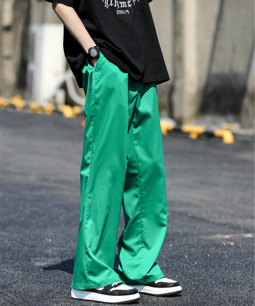 neos(ネオス)の「【neos -addictive design-】ルーズシルエット TR フレア スラックス ワイド パンツ(スラックス・メンズ・モカ/ホワイト/グリーン/ブラック/ブルーグレー・MEDIUM/LARGE/X-LARGE)」の2枚目の写真