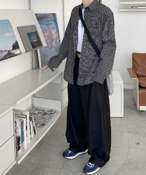 HOLY IN CODE(ホーリーインコード)の「HOLY IN CODE R check cotton over SHIRT(シャツ/ブラウス・メンズ・ブラック・FREE)」の4枚目の写真