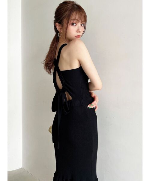 RESEXXY（リゼクシー）の「バックオープンマーメイドニットワンピース（ワンピース・レディース・ブラック/ブルー/レッド・FREE）」の4枚目の写真