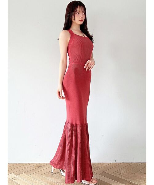 RESEXXY（リゼクシー）の「バックオープンマーメイドニットワンピース（ワンピース・レディース・ブラック/ブルー/レッド・FREE）」の11枚目の写真