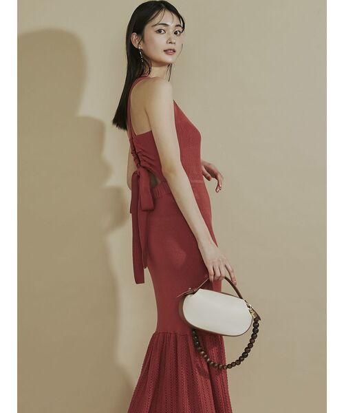 RESEXXY（リゼクシー）の「バックオープンマーメイドニットワンピース（ワンピース・レディース・ブラック/ブルー/レッド・FREE）」の12枚目の写真