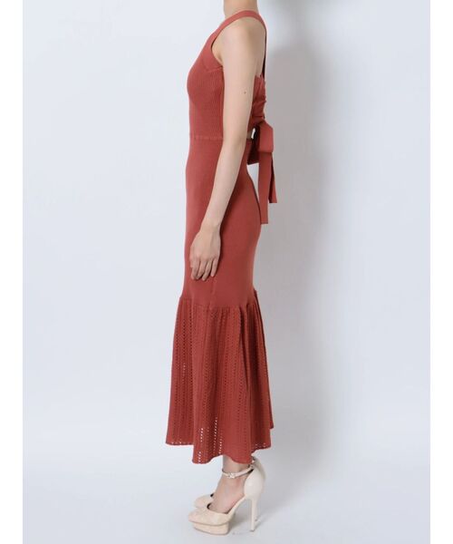 RESEXXY（リゼクシー）の「バックオープンマーメイドニットワンピース（ワンピース・レディース・ブラック/ブルー/レッド・FREE）」の22枚目の写真