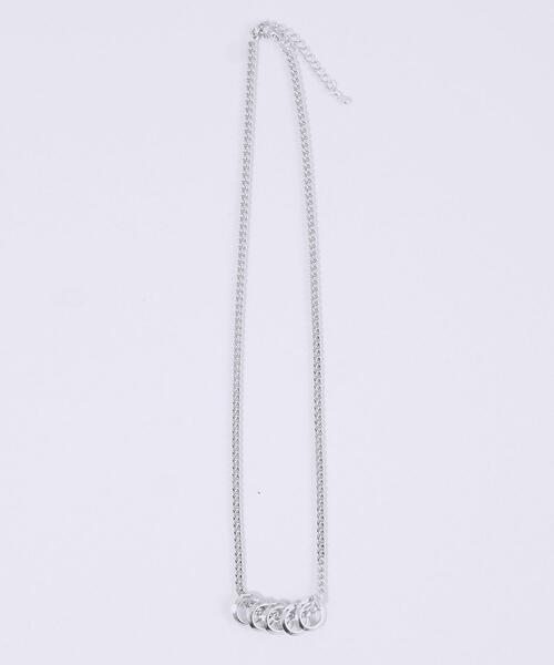 Figments（フィグメンツ）の「5連リングネックレス（ネックレス・レディース・ブラック/シルバー・FREE）」の3枚目の写真