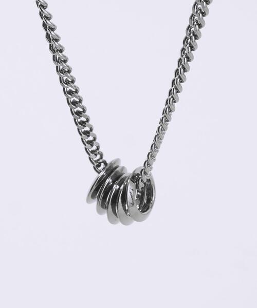 Figments（フィグメンツ）の「5連リングネックレス（ネックレス・レディース・ブラック/シルバー・FREE）」の6枚目の写真