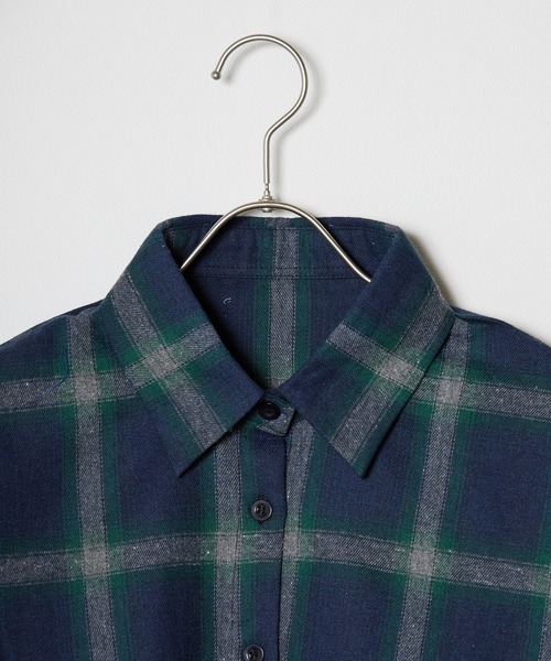 Chick(チック)の「Check Short Shirt / チェックショート丈シャツ(シャツ/ブラウス・レディース・ネイビー系/ブラック系/グリーン・FREE)」の17枚目の写真