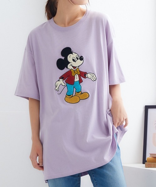 Disney(ディズニー)の「【ディズニー】綿100%キャラクターさがら刺しゅうオーバーサイズTシャツ(Tシャツ/カットソー・レディース・ライトグリーン/ライトグレー/スミクロ/ベージュ/パープル/オフホワイト/ブラック系その他/カーキ・M/L/LL)」の8枚目の写真