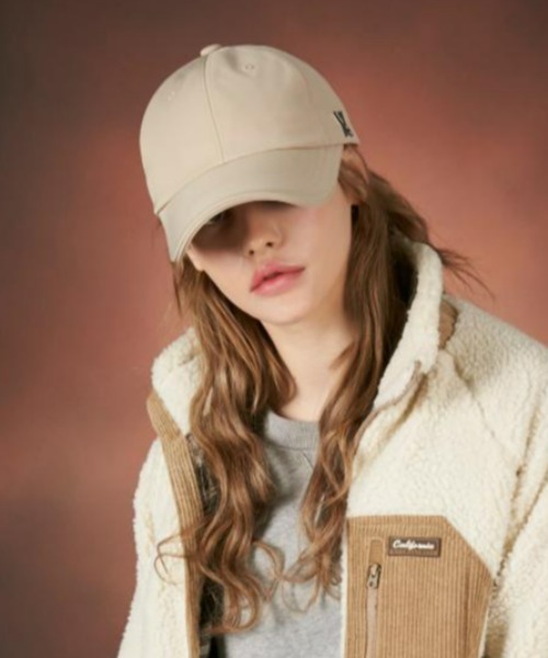 VARZAR（バザール）の「VARZAR(バザール)/Silver stud over fit ball cap/シルバー スタッズ オーバーフィット ベースボール キャップ（キャップ・レディース・ブラック/ベージュ・FREE）」の21枚目の写真