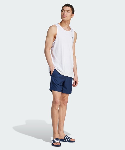adidas（アディダス）の「アディカラー エッセンシャルズ ソリッド スイムショーツ / アディダス adidas（水着・メンズ・ブルー・MEDIUM/LARGE/X-LARGE/SMALL/3XL/XX-LARGE）」の5枚目の写真