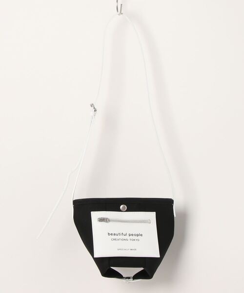 beautiful people（ビューティフルピープル）の「beautiful people lining logo pocket mini shoulder bag 7345611967（ショルダーバッグ・レディース・ブラック/オフホワイト・FREE）」の7枚目の写真