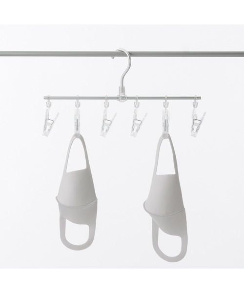 無印良品（ムジルシリョウヒン）の「アルミ直線ハンガー　約幅３５ｃｍ・６ピンチ（ランドリーグッズ・メンズ・シルバー・FREE）」の11枚目の写真