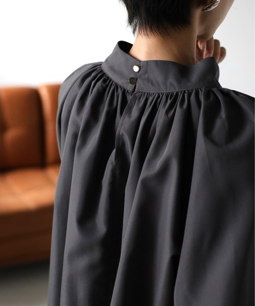 ŠP ギャザーブラウス　マカロン UpcycleLino】ギンガムチェックギャザーブラウス｜nest Robe