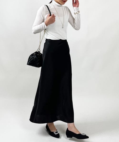 PICCIN（ピッチン）の「シャイニータートルネックカットソー（Tシャツ/カットソー・レディース・オリーブ/ブラック/オフホワイト・M）」の11枚目の写真