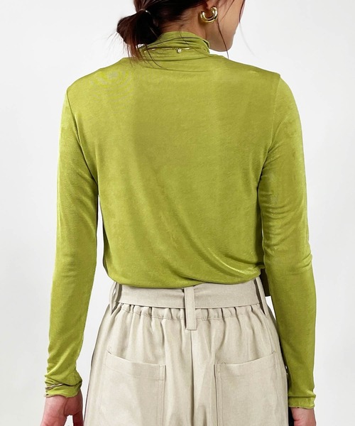 PICCIN（ピッチン）の「シャイニータートルネックカットソー（Tシャツ/カットソー・レディース・オリーブ/ブラック/オフホワイト・M）」の13枚目の写真