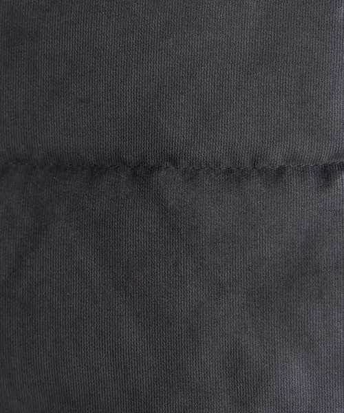 ikka（イッカ）の「細コールボリューム襟ベスト（ダウンベスト・レディース・チャコールグレー/ベージュ・M/L/S）」の13枚目の写真