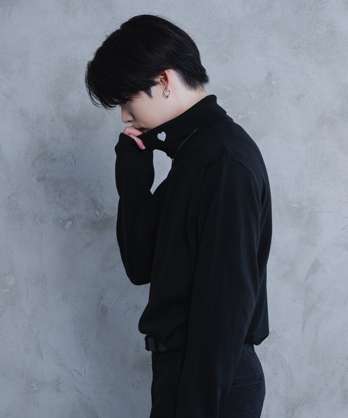 セール】heart embroidery turtleneck knit / ハート刺繍