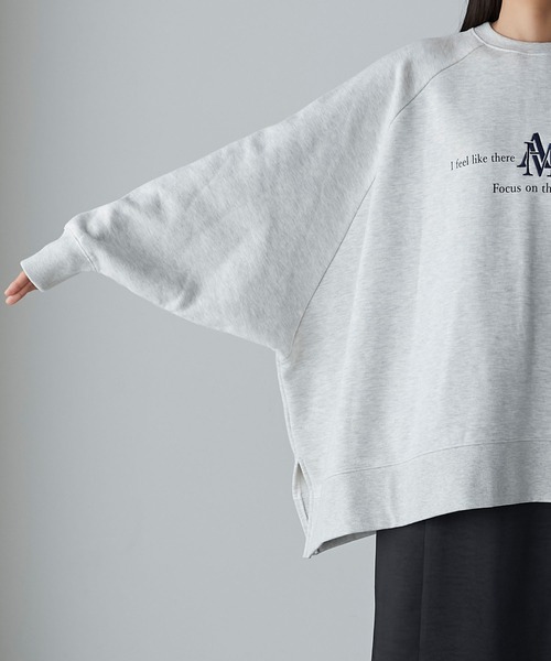Anss.me(アンスミー)の「【Anss.me】ドルマンスリーブロゴ刺繍スウェットプルオーバー(スウェット・レディース・オートミール/ブラック/アイボリー/ネイビー・FREE)」の11枚目の写真