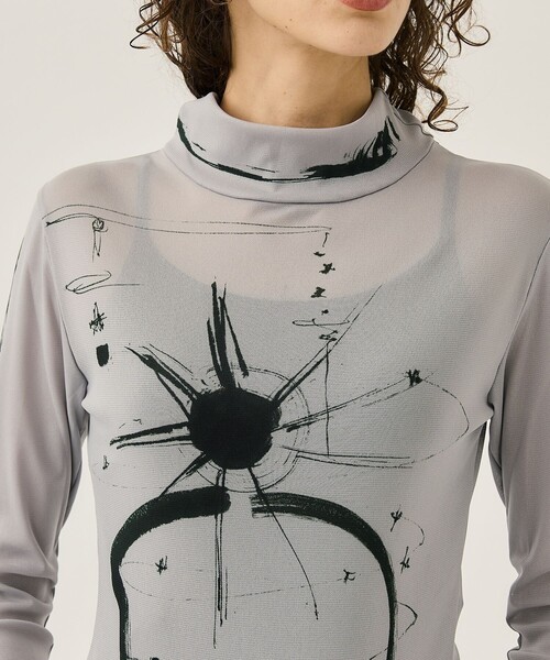 CYCLE(サイクル)の「【Cycle/サイクル 】Mayte × Cycle THE EMPRESS TAROT SKIN TOPS(Tシャツ/カットソー・レディース・グレー・FREE)」の7枚目の写真