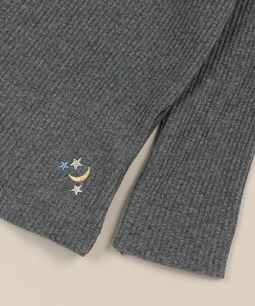 sense of wonder（センスオブワンダー）の「テレコハイネック長袖Ｔシャツ（Tシャツ/カットソー・キッズ・ネイビー/ラベンダー/チャコール/キナリ・100cm/120cm/130cm/90cm/110cm）」の10枚目の写真