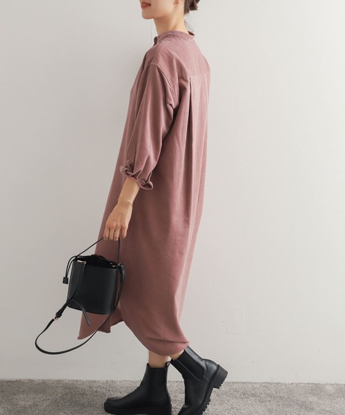 URBAN RESEARCH DOORS(アーバンリサーチドアーズ)の「『UR TECH』コーデュロイシャツワンピース(シャツワンピース・レディース・グレー/アイボリー/グリーン/ピンク/ベージュ/チャコールグレー/ミント・MEDIUM/SMALL)」の22枚目の写真