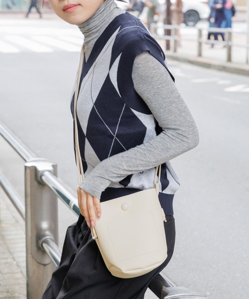 3.3 Field Trip （3.3フィールドトリップ）の「3.3 Field Trip／アイリスショルダーBAG（ショルダーバッグ・レディース・ブラック/サックスブルー/アイボリー・0）」の22枚目の写真