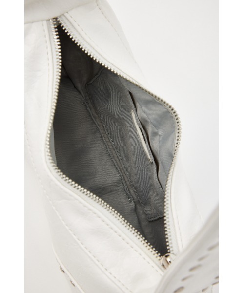 SLY（スライ）の「STUDS SHOULDER BAG スタッズ ショルダー バッグ（ショルダーバッグ・レディース・ホワイト/ブラック/ブルー・FREE）」の12枚目の写真