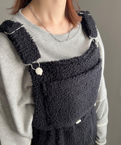 ISOOK（アイスー）の「【ISOOK / アイスー】ボアジャンパースカート / オーバーオール サロペット ZOZOTOWN限定（ジャンパースカート・レディース・アイボリー/ブラック・FREE）」の13枚目の写真