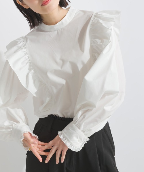 PICCIN(ピッチン)の「フリルショルダーブラウス(シャツ/ブラウス・レディース・オフホワイト/ブラック・M)」の2枚目の写真