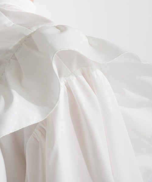 PICCIN(ピッチン)の「フリルショルダーブラウス(シャツ/ブラウス・レディース・オフホワイト/ブラック・M)」の13枚目の写真