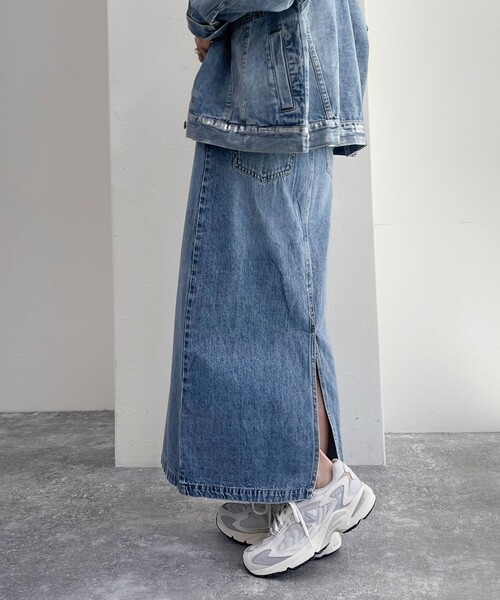 fredy emue(フレディエミュ)の「デニムロングスカート(デニムスカート・レディース・ネイビー/ブルー・38/36)」の4枚目の写真