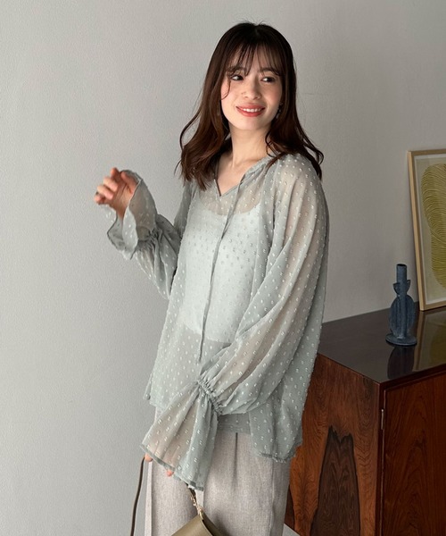 Doux archives(ドゥアルシーヴ)の「シアードビースキッパーブラウス(シャツ/ブラウス・レディース・オフホワイト/ミント/ブラック・FREE)」の2枚目の写真