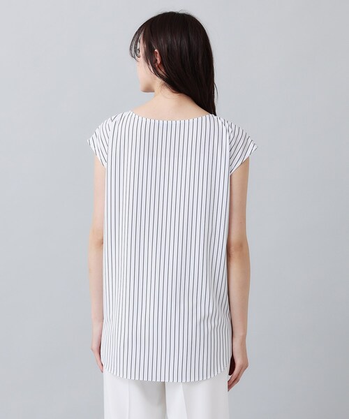 UNTITLED（アンタイトル）の「◆【インナー付／薄手】バックシャン　ストレッチニット（その他トップス・レディース・ネイビー/ライトグレー系9/グリーン・02/00/04/44/48）」の14枚目の写真