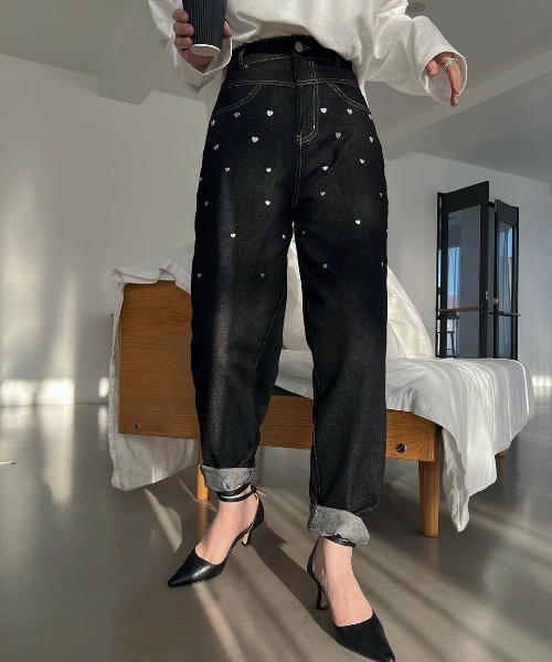 WILLFULLY（ウィルフリー）の「heart rivet & embroidery denim PT（デニムパンツ・レディース・ブルー/ブラック・M/S）」の10枚目の写真