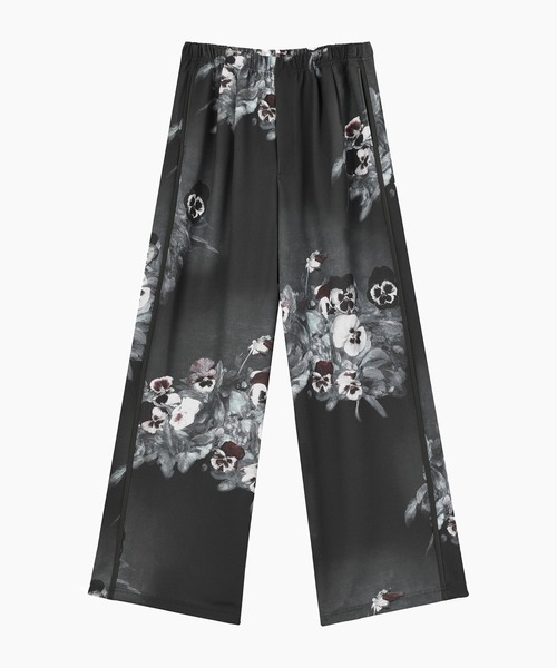 LAD MUSICIAN（ラッドミュージシャン）の「2TUCK TRACK PANTS