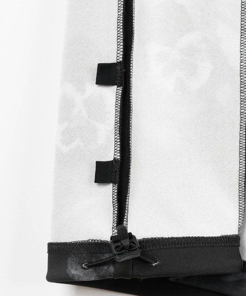 LAD MUSICIAN（ラッドミュージシャン）の「2TUCK TRACK PANTS