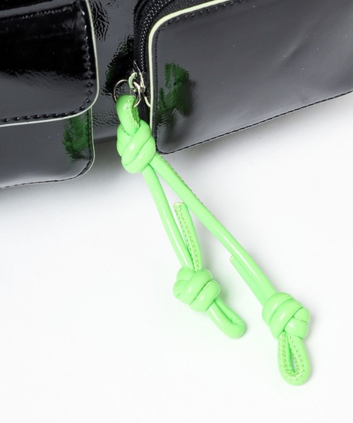 PAGEBOY（ページボーイ）の「【UNISEX】キューブポケットバッグ（ショルダーバッグ・レディース・ブラック・FREE）」の12枚目の写真