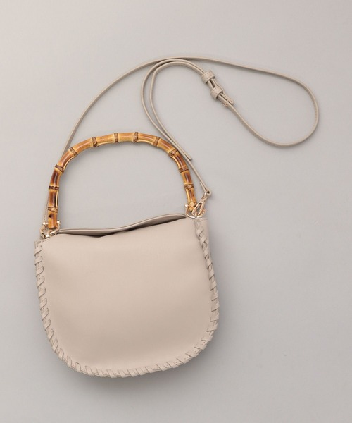 A part by（アパートバイ）の「バンブーハンドルラウンドバッグ（ショルダーバッグ・レディース・ブラック/ベージュ・FREE）」の15枚目の写真